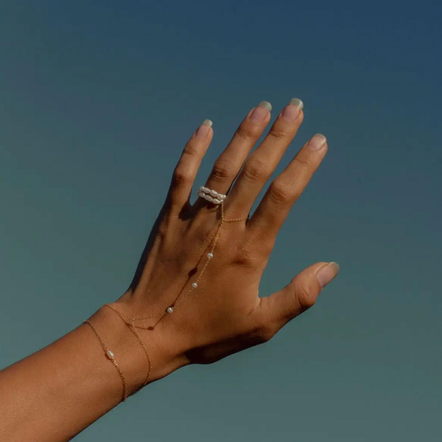 Cleo Hand Chain