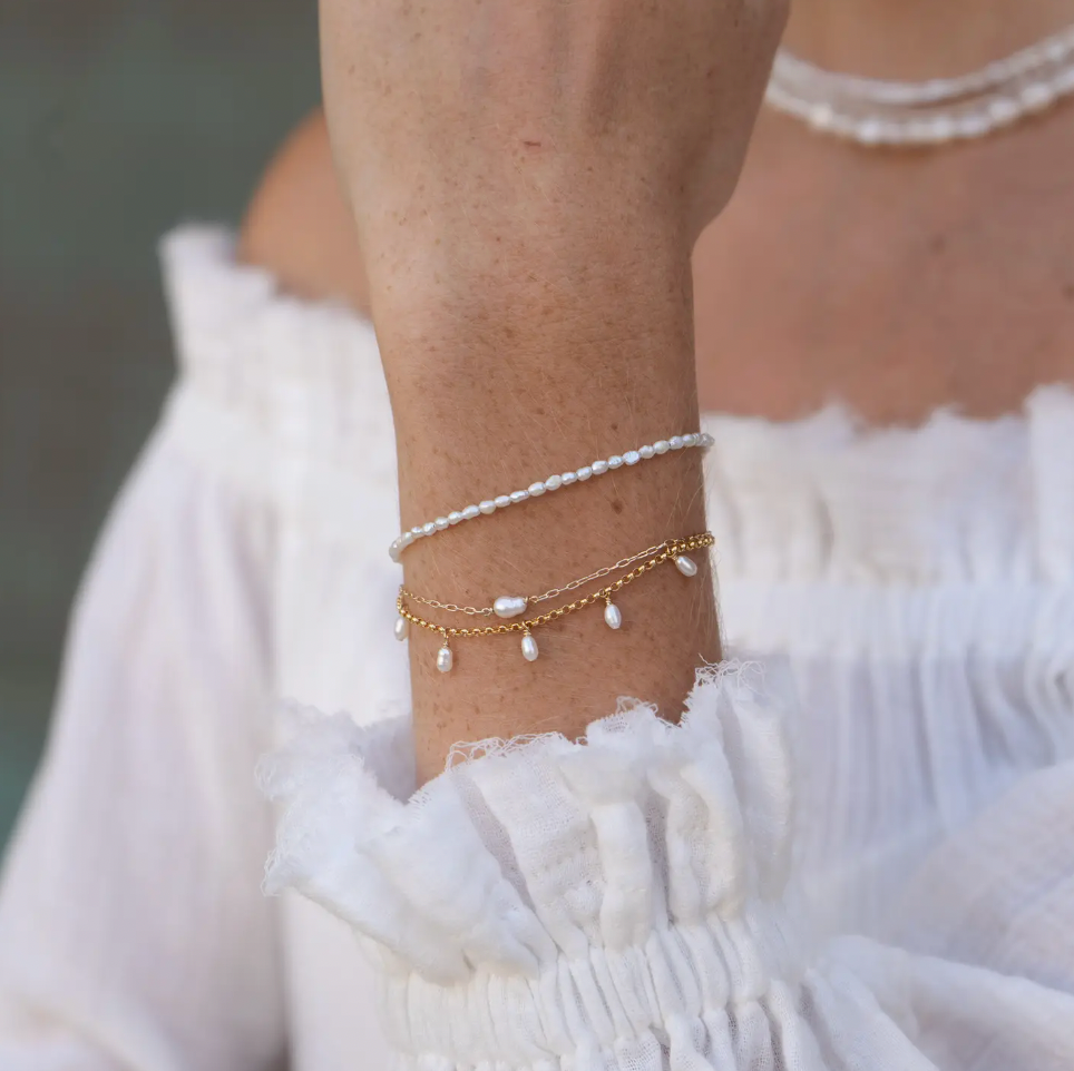 Poppy Pearl Bracelet