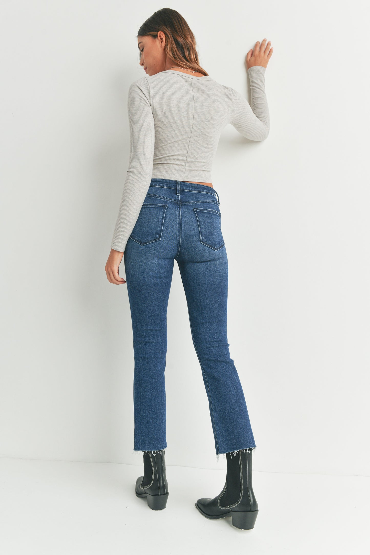 Hr Tonal Crop Flare
