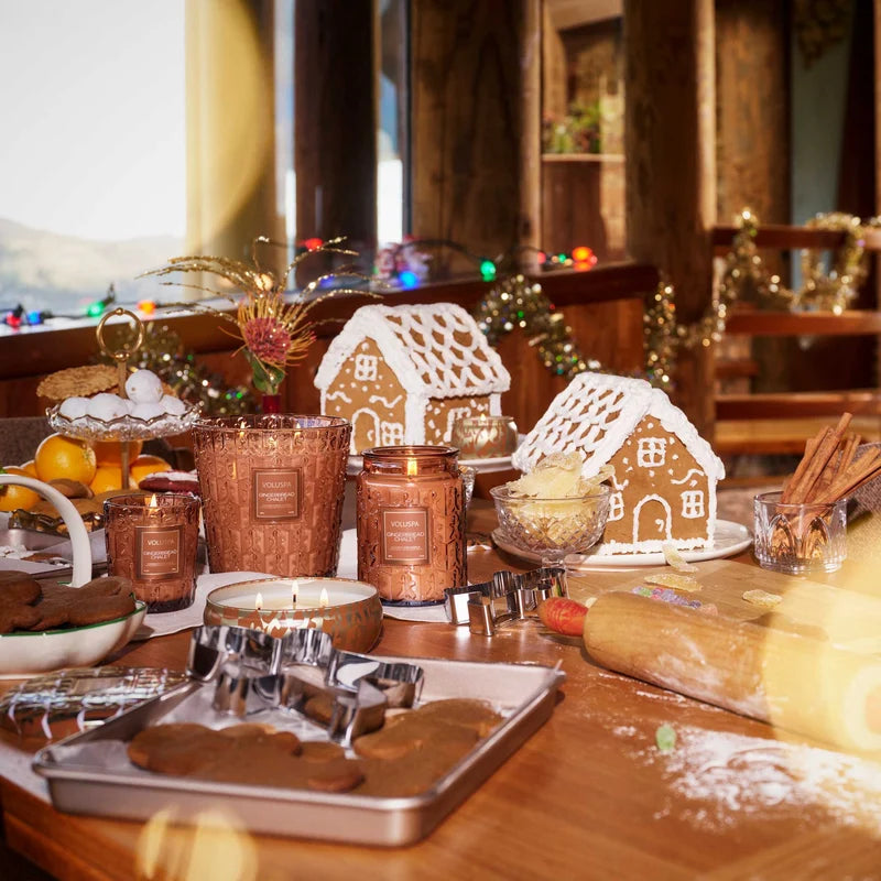 Gingerbread Chalet 3 Wick