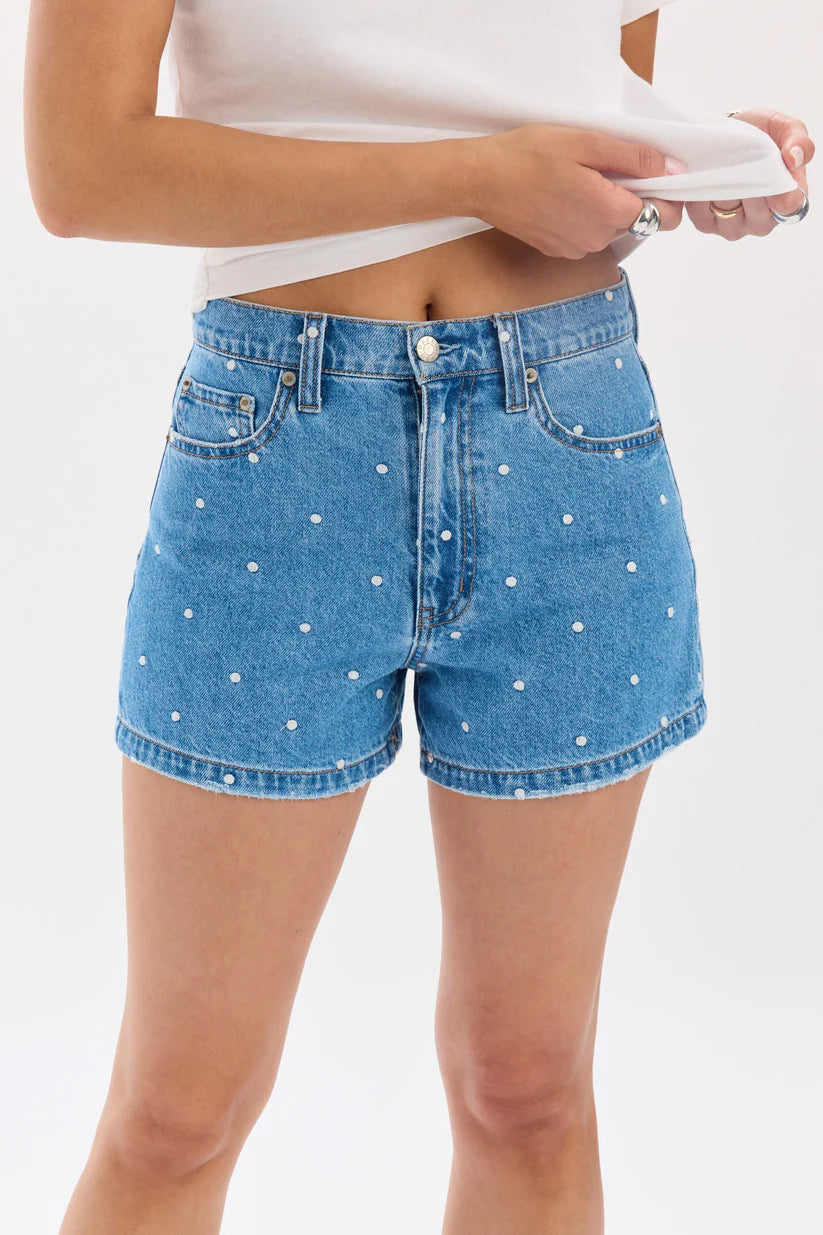 The Knockout Short