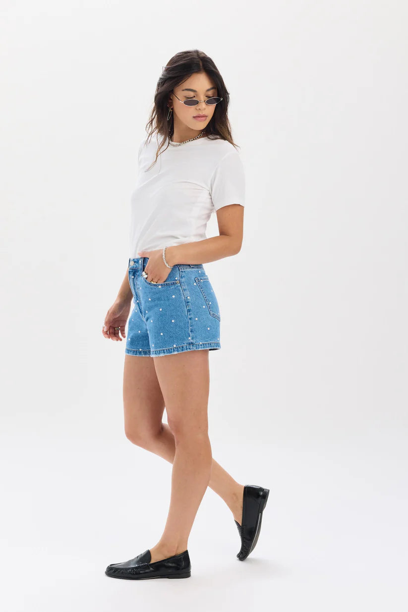 The Knockout Short