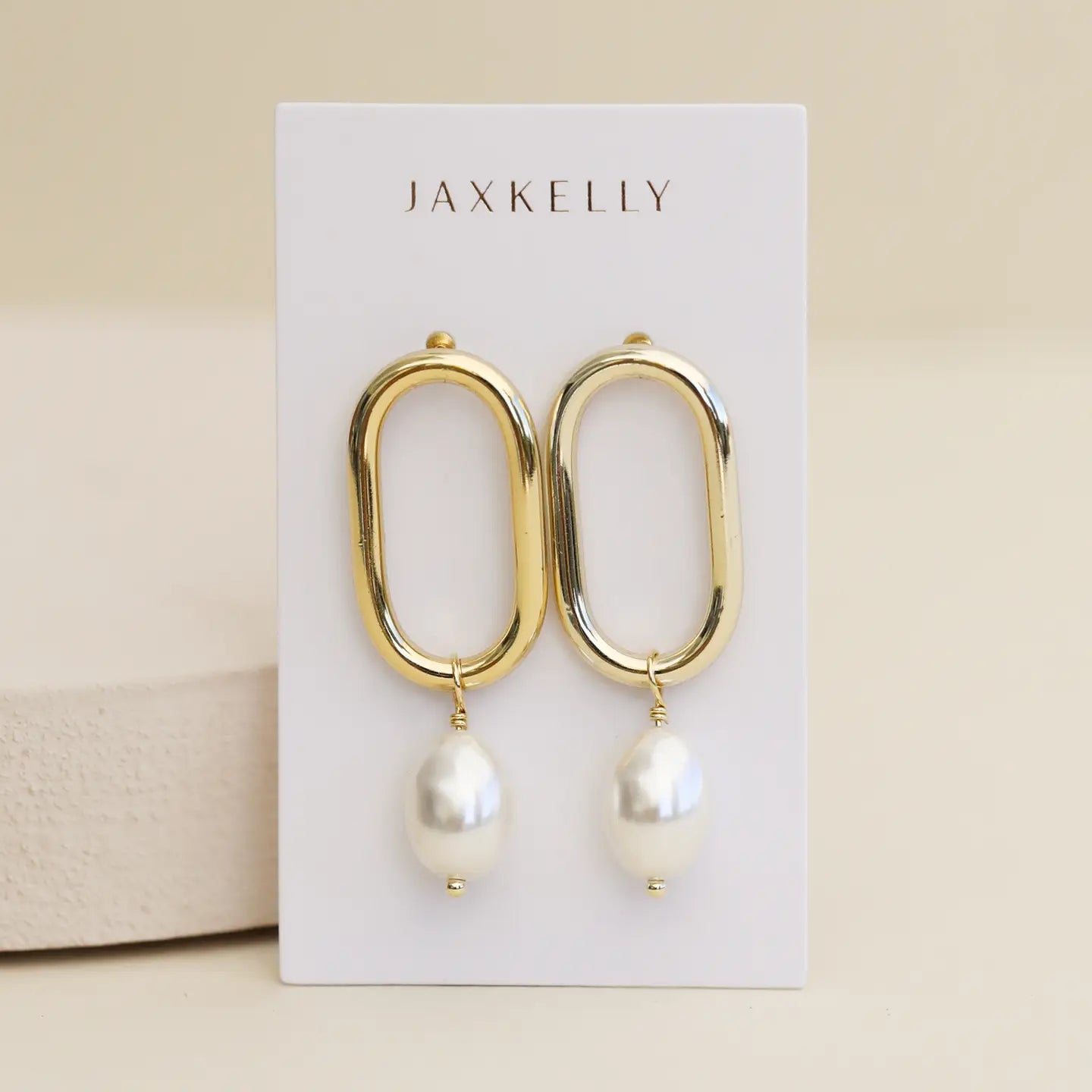Oval Pearl Drop Earring